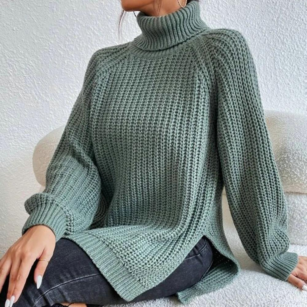Leilana turtleneck trui: stijlvolle trui met zijsplit en moderne pasvorm. Gemaakt van een mix van polyester en spandex voor flexibiliteit en comfort. Perfect voor elke gelegenheid, dankzij het trendy design en de veelzijdige kleuren: Zwart, Wit, Rood, Paars en Groen. Beschikbaar in maten S t/m 3XL. Combineer elegantie en comfort met de Leilana, een must-have voor een chique en moderne look. Bestel nu en upgrade je garderobe!