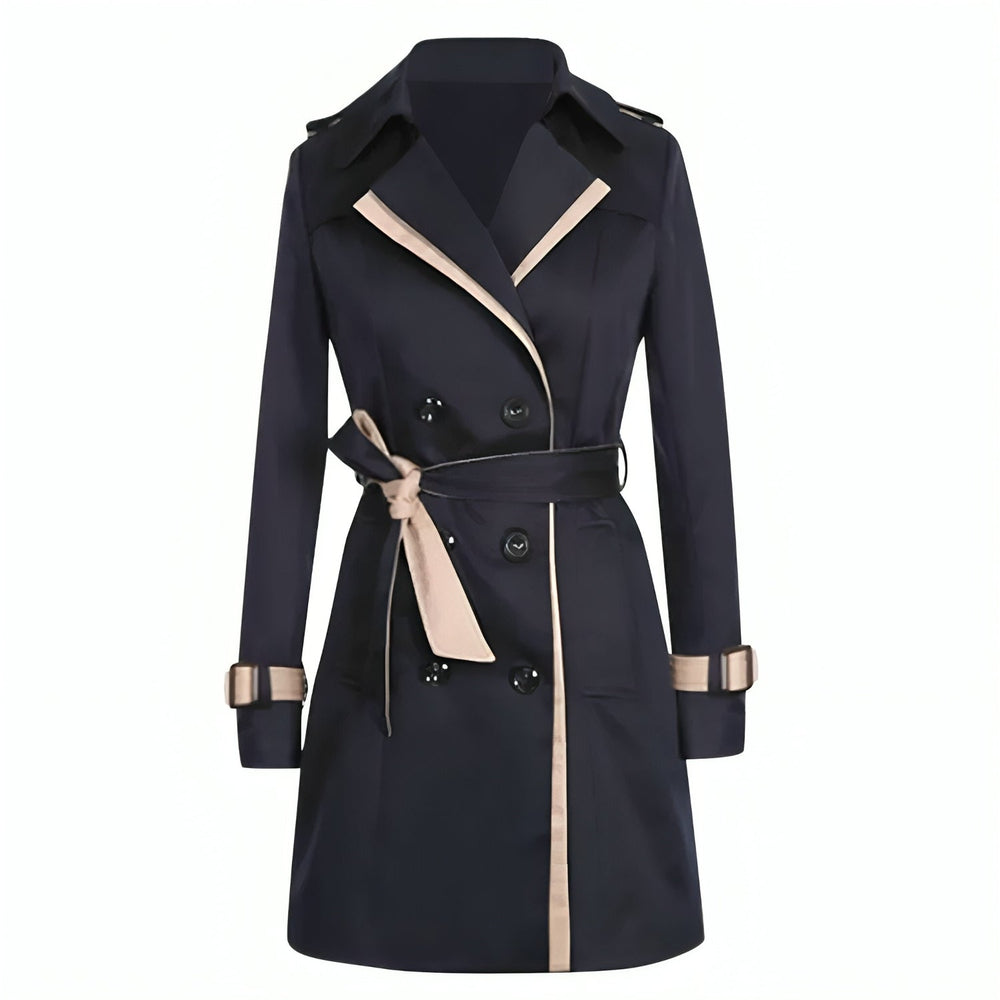 Thandi trenchcoat – elegante bescherming voor elk seizoen. Het strikdetail aan de achterkant voegt een vrouwelijke twist toe aan het klassieke windjackontwerp. Gemaakt van lichtgewicht polyester, biedt deze trenchcoat zowel stijl als bescherming tegen de wind. Perfect voor zowel casual als formele outfits. Verkrijgbaar in khaki en zwart (maten S-3XL). Een must-have voor wie mode en functionaliteit waardeert. Bestel nu en ervaar de perfecte balans tussen stijl en comfort!