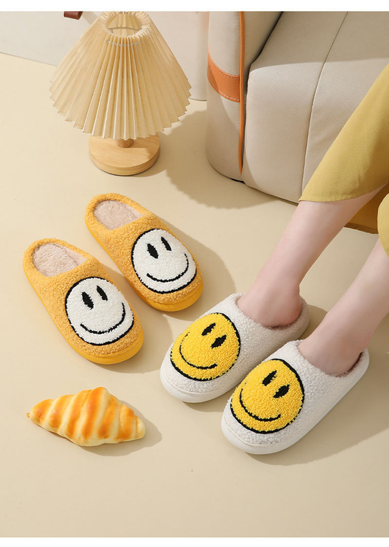 Thelma | Cozy smiley pantoffels