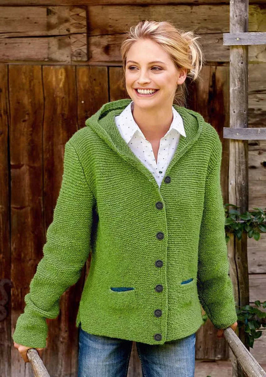 Nada cardigan – een stijlvolle gebreide vest met capuchon voor ultiem comfort en warmte. Gemaakt van duurzaam acryl met een zachte touch. Perfect voor casual outfits en koelere dagen. Verkrijgbaar in groen, geel, grijs, zwart en khaki. Een veelzijdige must-have voor elke garderobe. Bestel nu en ervaar de perfecte mix van knusse warmte en moderne stijl!